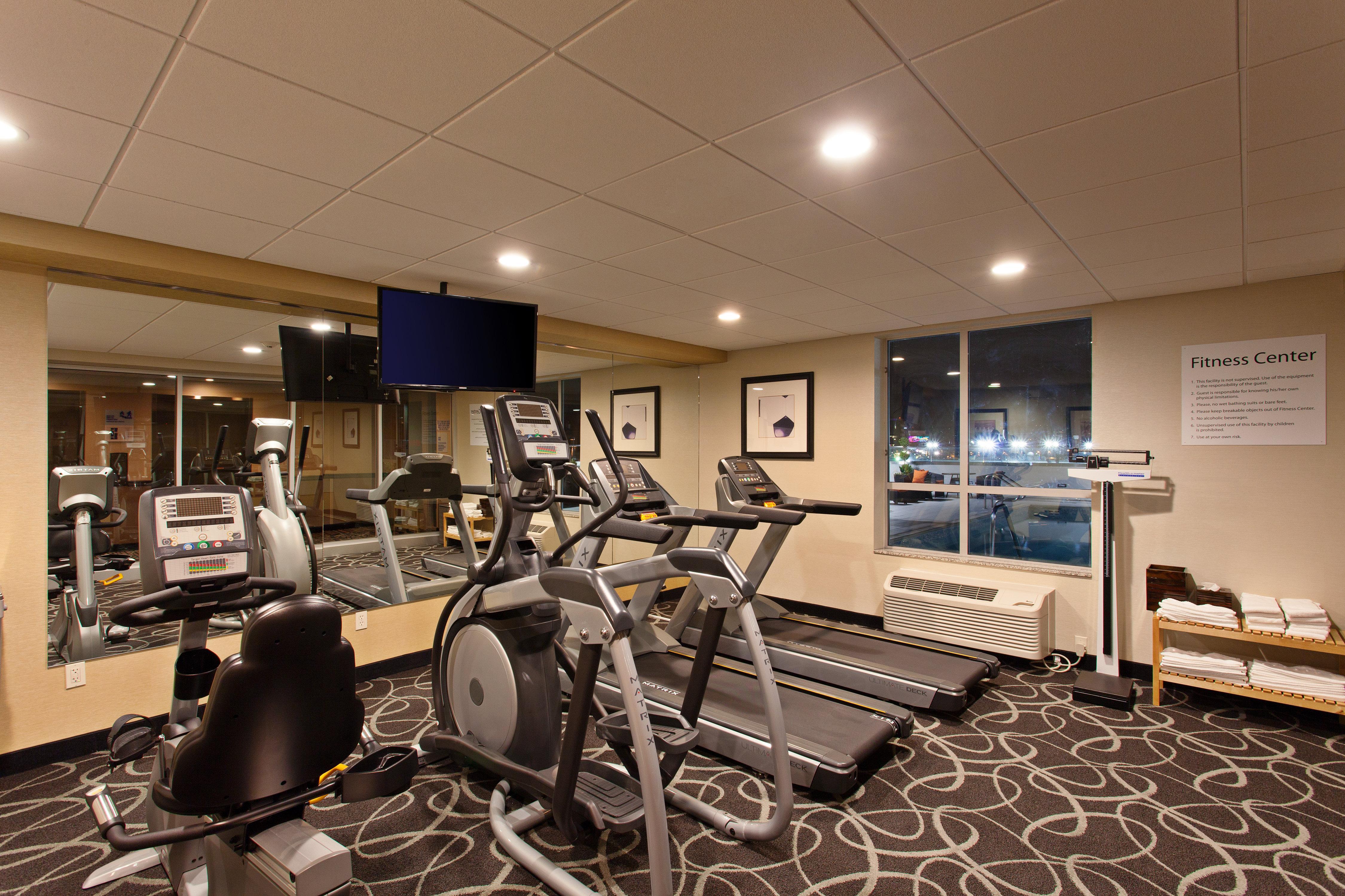 Holiday Inn Express North Hollywood - Burbank Area By Ihg Los Angeles Exterior photo