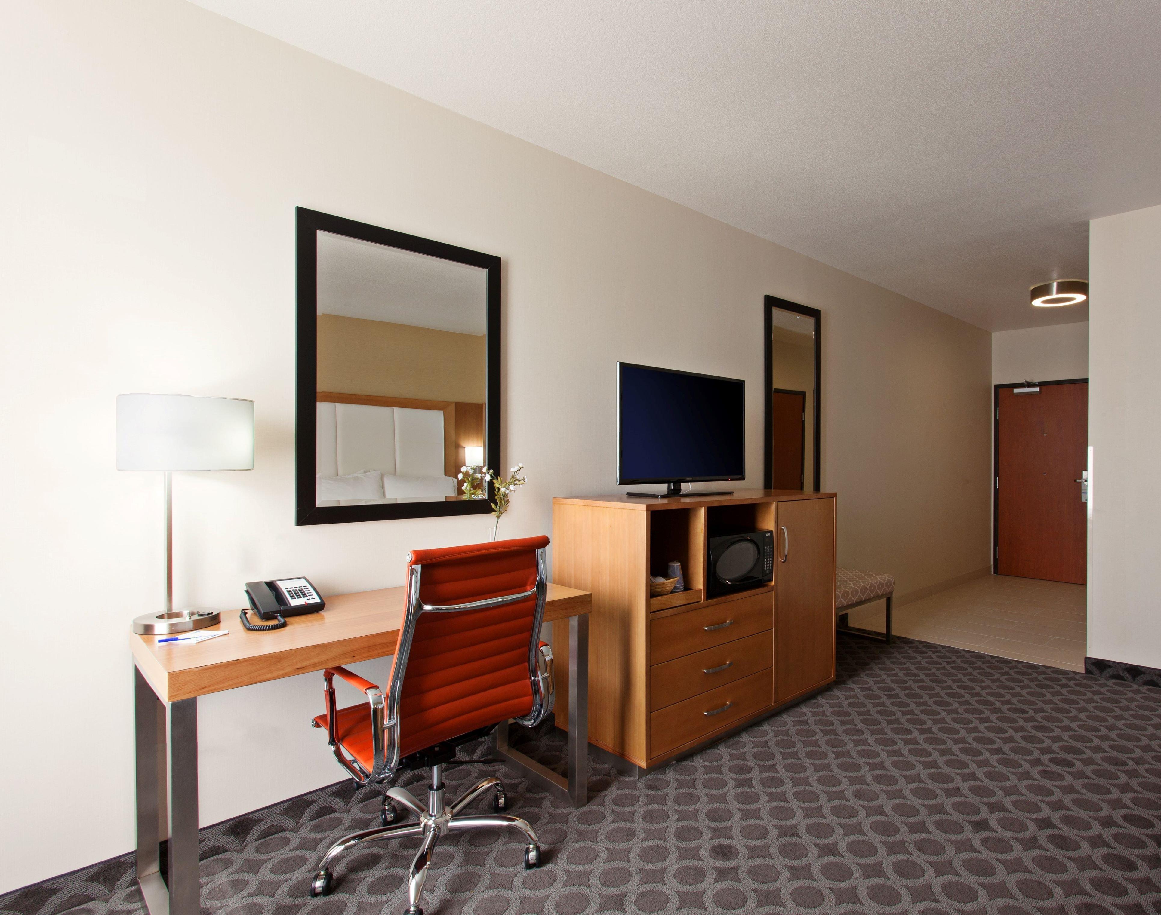 Holiday Inn Express North Hollywood - Burbank Area By Ihg Los Angeles Exterior photo